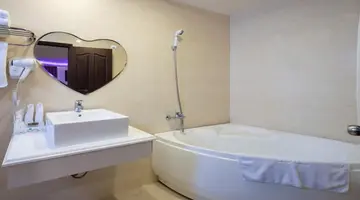 PARIS NHA TRANG HOTEL