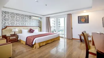 PARIS NHA TRANG HOTEL