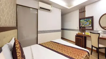 PARIS NHA TRANG HOTEL