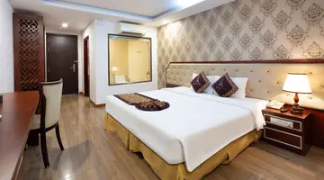 PARIS NHA TRANG HOTEL