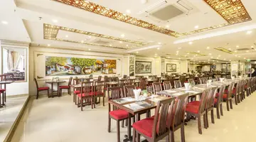 PARIS NHA TRANG HOTEL