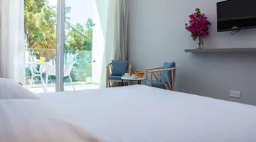 Park Beach Hotel
