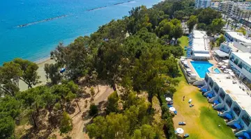 Park Beach Hotel
