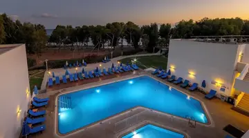 Park Beach Hotel