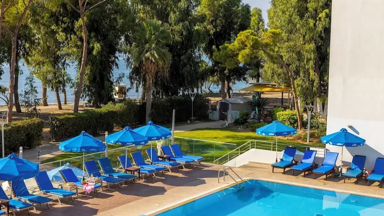 Park Beach Hotel