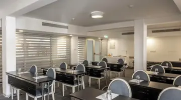 Park Beach Hotel