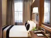 Park Grand Paddington Court Hotel