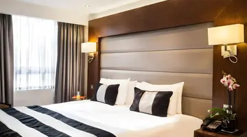Park Grand Paddington Court Hotel