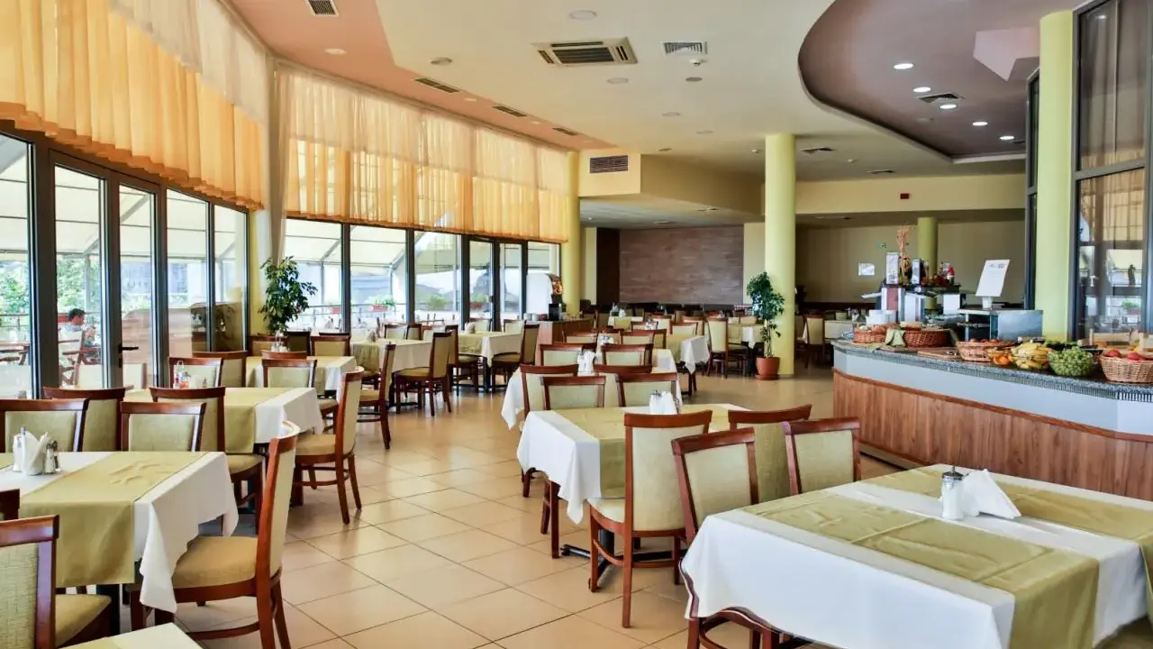 PARK HOTEL GOLDEN BEACH
