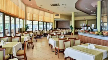PARK HOTEL GOLDEN BEACH