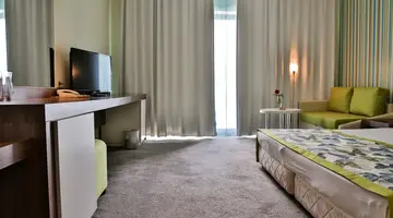 Park hotel Golden Beach