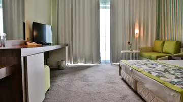 Park hotel Golden Beach