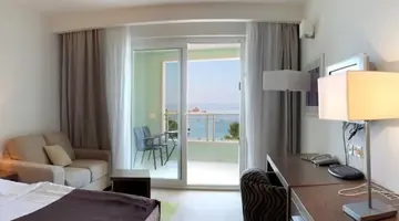 PARK HOTEL MAKARSKA