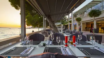 PARK HOTEL MAKARSKA
