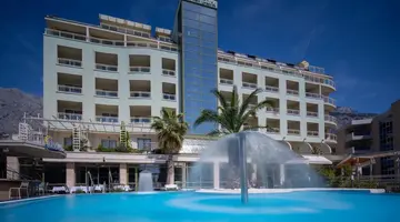 PARK HOTEL MAKARSKA