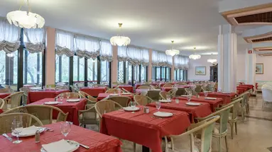 Park Hotel Oasi