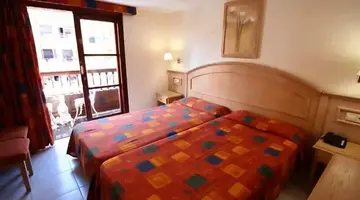 Park Plaza Apartamentos