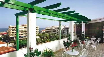 Park Plaza Apartamentos