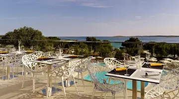 Park Plaza Belvedere