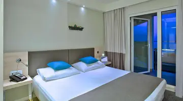 Park Plaza Belvedere
