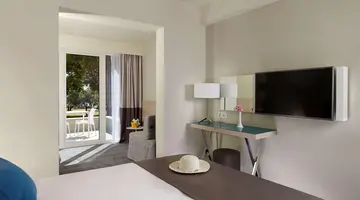 Park Plaza Belvedere