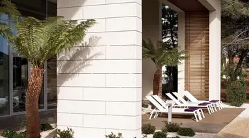 Park Plaza Belvedere