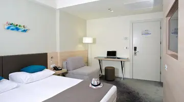 Park Plaza Belvedere