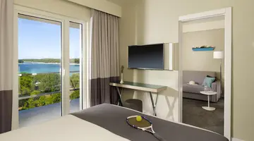 Park Plaza Belvedere