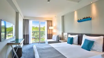 Park Plaza Belvedere