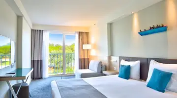 Park Plaza Belvedere