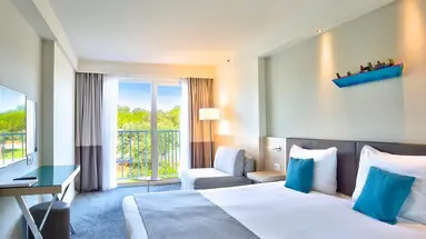 Park Plaza Belvedere