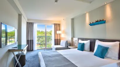 Park Plaza Belvedere
