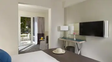 Park Plaza Belvedere