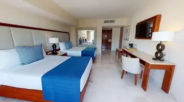 Park Royal Beach Cancun