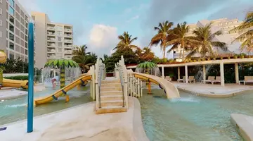 Park Royal Beach Cancun