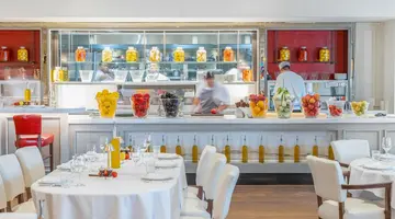 Parklane, A Luxury Collection Resort & Spa