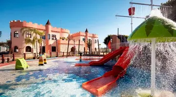 Parklane Resort & Spa