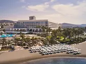 Parklane Resort & Spa