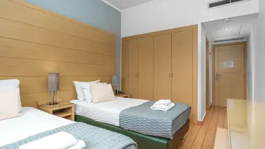 Parnon Hotel