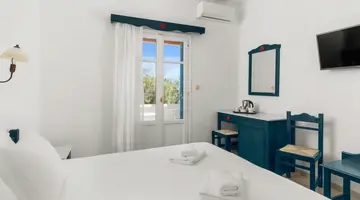 Paros Inn Seafront