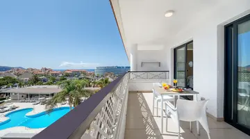 PARQUE LA PAZ HOTEL