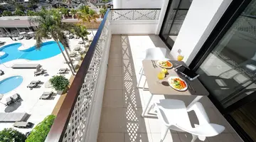 PARQUE LA PAZ HOTEL