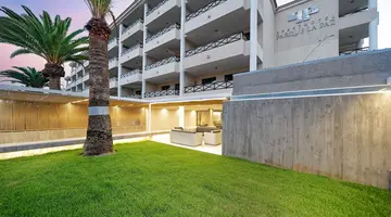 PARQUE LA PAZ HOTEL