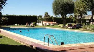 Parque Mourabel - Oasis Village - Pe do Lago