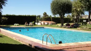 Parque Mourabel - Oasis Village - Pe do Lago