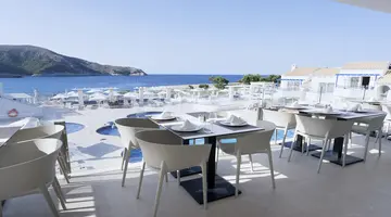 PARQUE NEREIDA SUITES HOTEL (ADULTS ONLY 18+)