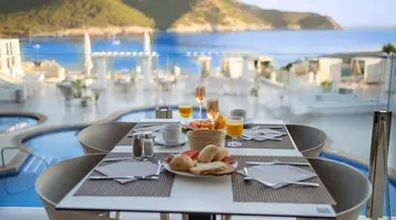 Parque Nereida Suites Hotel