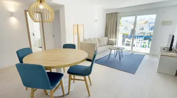 Parque Nereida Suites Hotel
