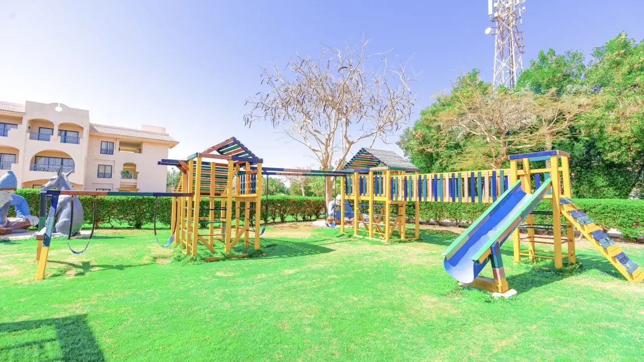 Parrotel Aqua Park Resort (ex. Park Inn)