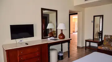 Parrotel Aqua Park Resort (ex. Park Inn)